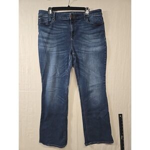 Chicos Barely Boot Cut Jeans Women's Size 2.5/ L/14 Short Mid Wash Stretch Denim